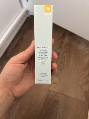 L'Oréal, L'Oreal Active cosmetics, Skinceuticals SkinCeuticals Advanced Brightening UV Defense Sunscreen SPF 50