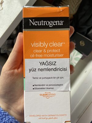Neutragena Neutrogena Visibly Clear Oil-Free Moisturiser