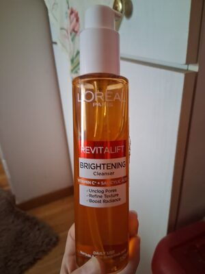 L'Oréal L'Oreal Revitalift Cleanser Vitamin C 150mL