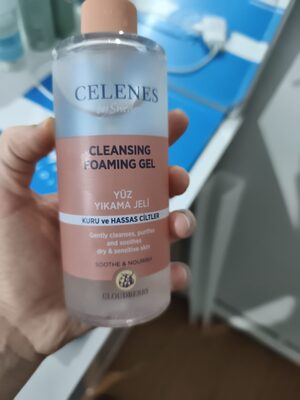 Celenes By Sweden Celenes By Sweden Yoğun Nemlendirici Cloudberry Yüz Yıkama Jeli Kuru ve Hassas Ciltler