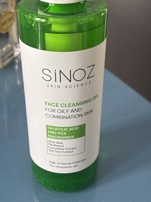 Sinoz Sinoz Leke Karşıtı SPF50+ Güneş Kremi