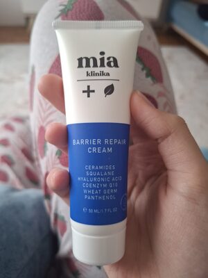 Mia Klinika Mia Klinika Bariyer Güçlendirici Onarıcı Canlandırıcı ve Nemlendirici Krem